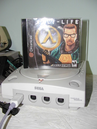 Half-Life - Неточность в описании игры :)