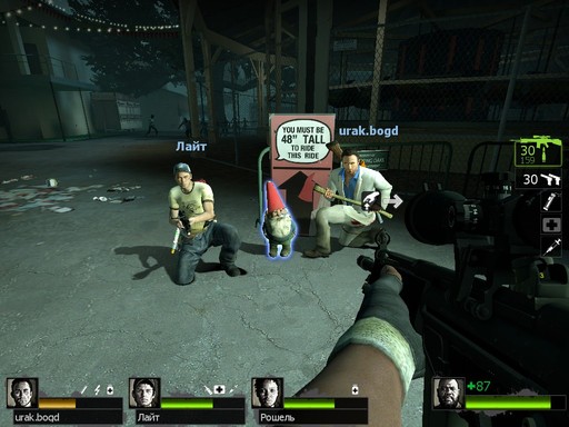 Left 4 Dead 2 - Чел играл в Left 4 Dead 2, держа чертового садового гнома!